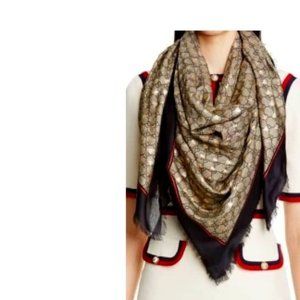 GUCCI GG Bees Modal & Silk Shawl Scarf